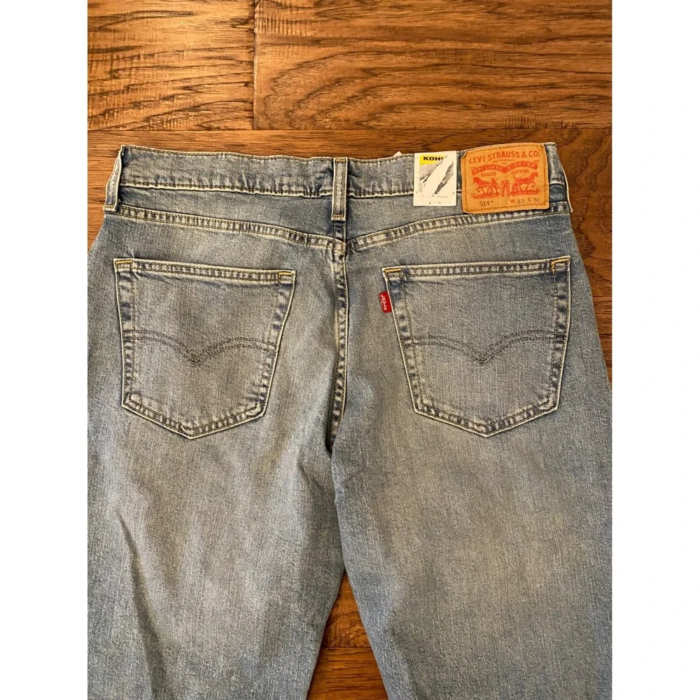 Levis 514 Straight Fit Mens 33x30 Light Wash Distressed Flex Jeans New